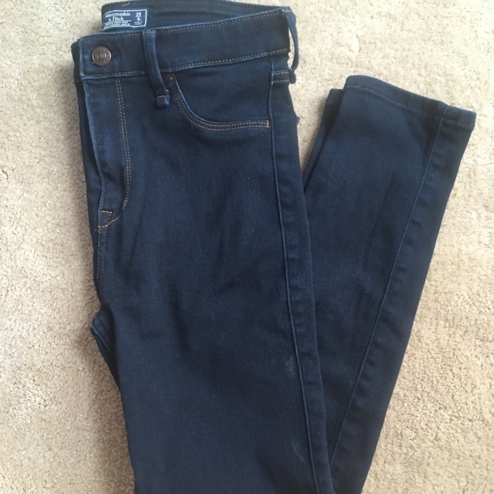 Abercrombie & Fitch high rise jegging
